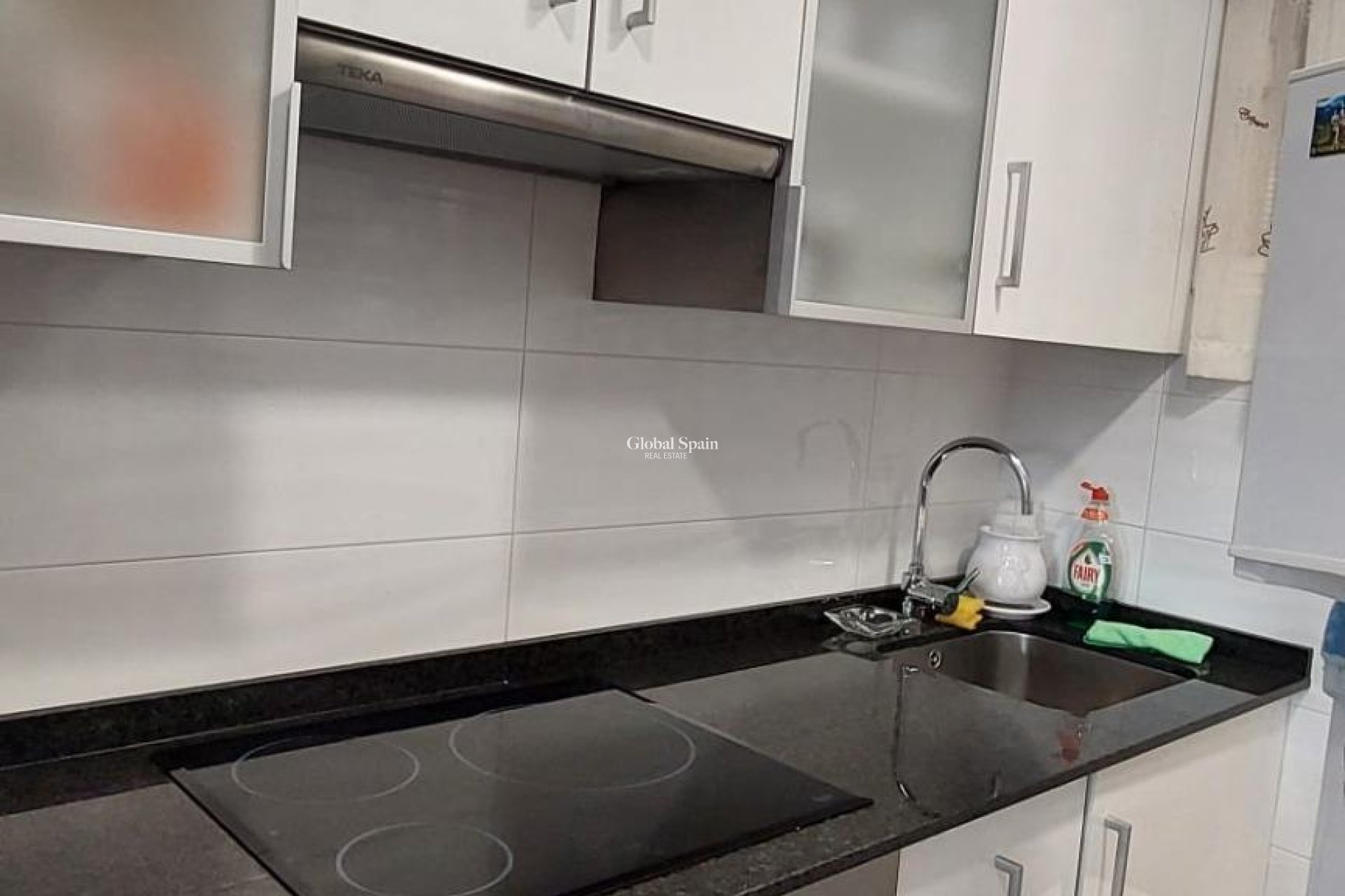 Wiederverkauf - WOHNUNG -
BENIDORM - Levante