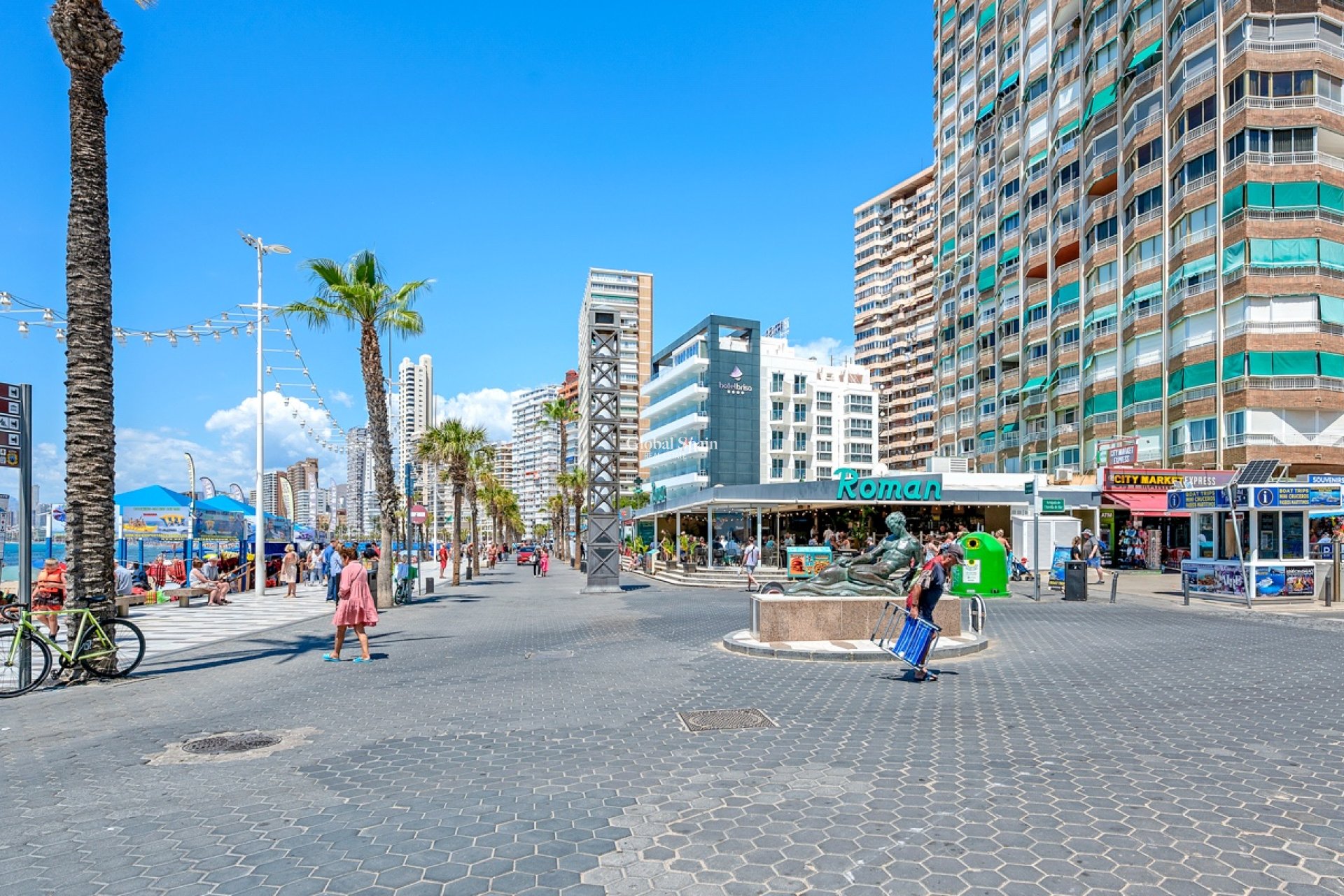 Wiederverkauf - WOHNUNG -
Benidorm - Levante