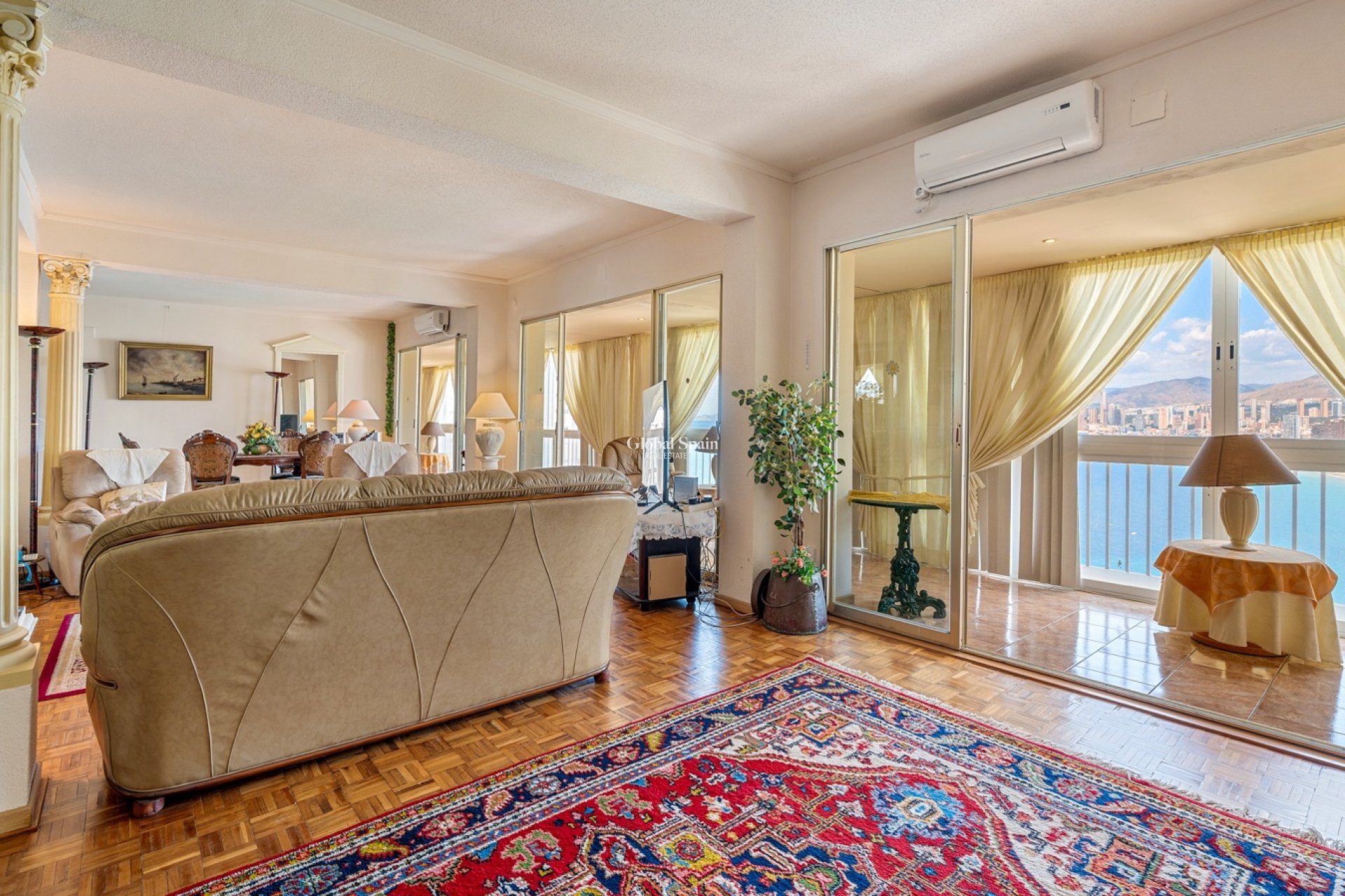 Wiederverkauf - WOHNUNG -
Benidorm - Levante