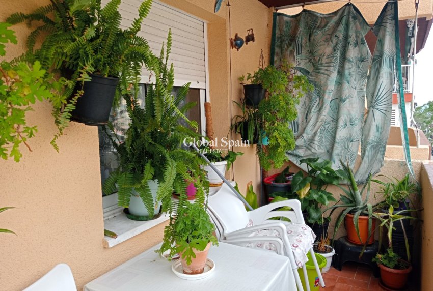 Wiederverkauf - Wohnung -
Benidorm - Levante