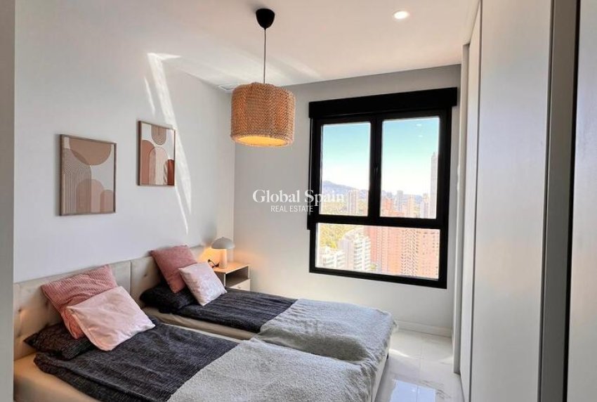 Wiederverkauf - WOHNUNG -
BENIDORM - Playa de Poniente