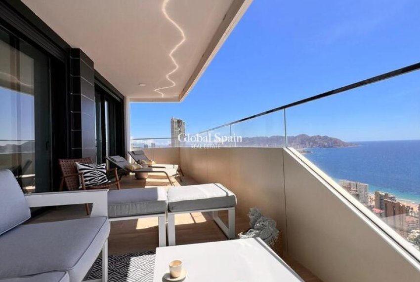 Wiederverkauf - WOHNUNG -
BENIDORM - Playa de Poniente