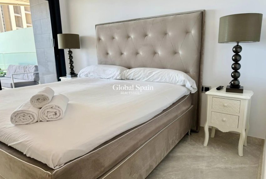 Wiederverkauf - WOHNUNG -
BENIDORM - Playa de Poniente