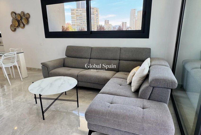 Wiederverkauf - WOHNUNG -
BENIDORM - Playa de Poniente