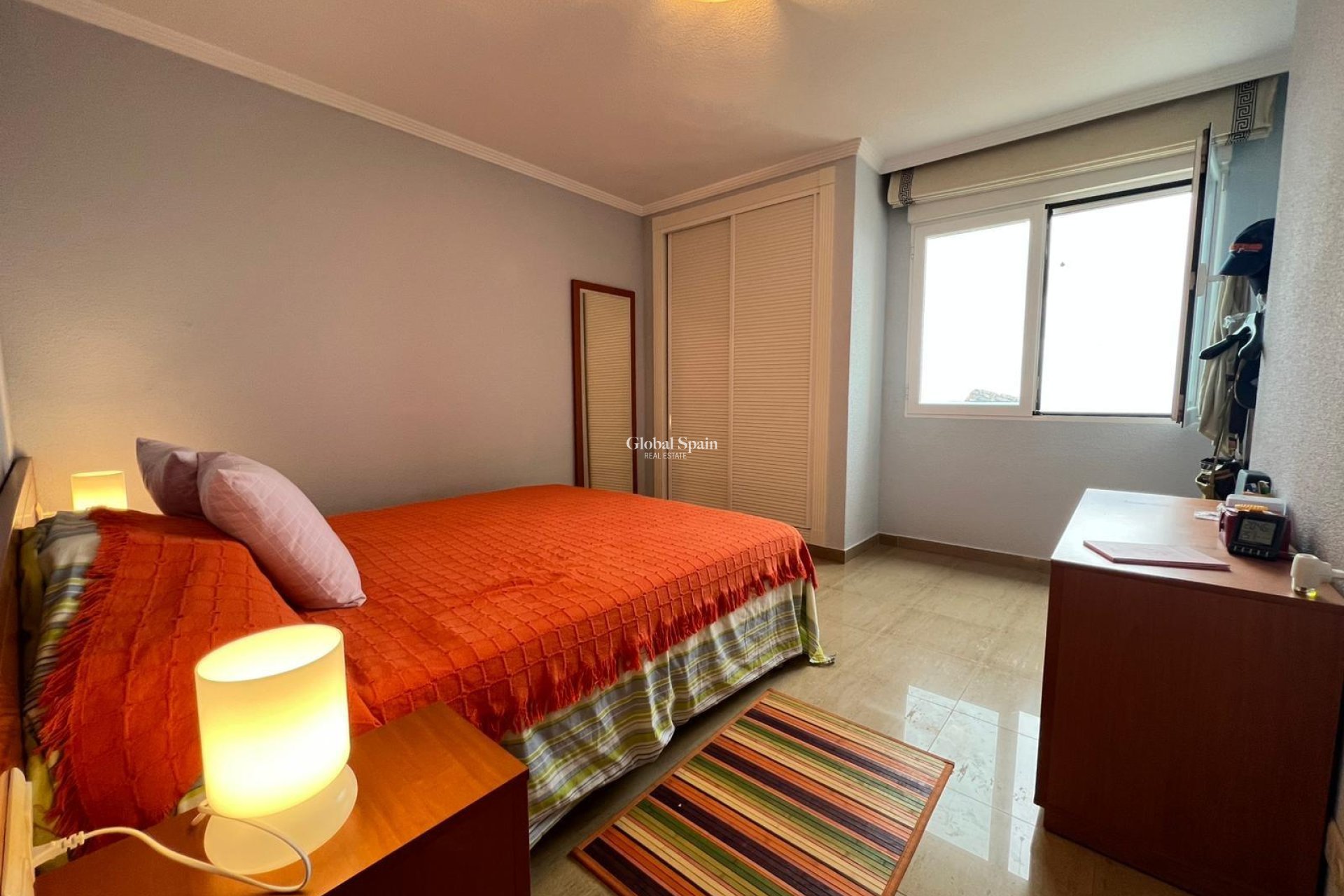 Wiederverkauf - WOHNUNG -
BENIDORM - Rincon de Loix Cruz