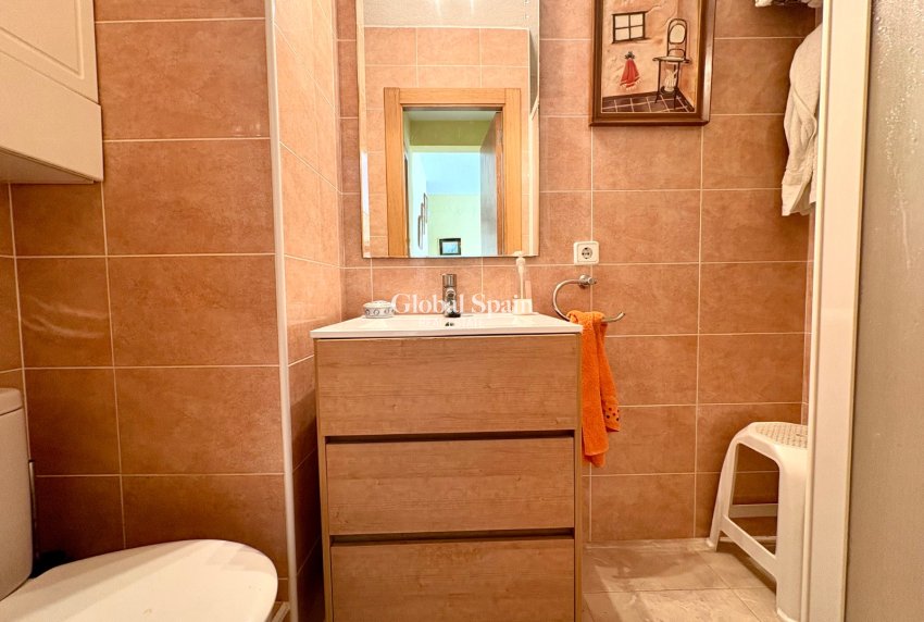 Wiederverkauf - WOHNUNG -
BENIDORM - Rincón de Loix