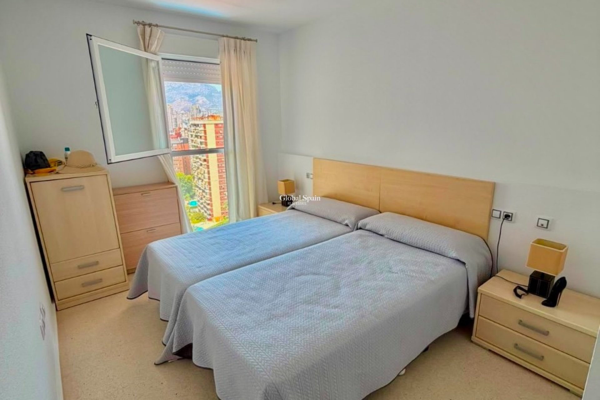 Wiederverkauf - WOHNUNG -
BENIDORM - Rincón de Loix