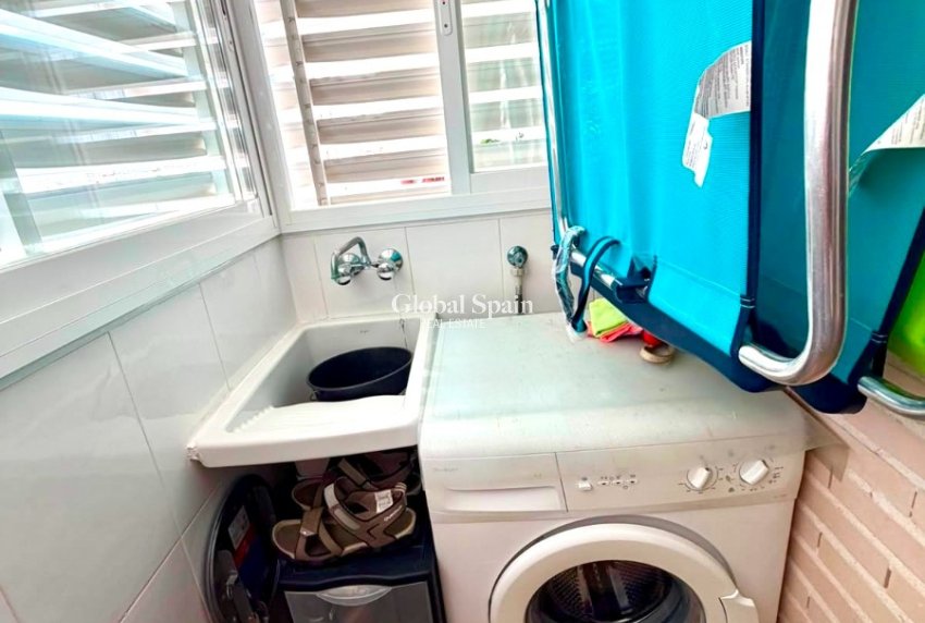 Wiederverkauf - WOHNUNG -
BENIDORM - Rincón de Loix