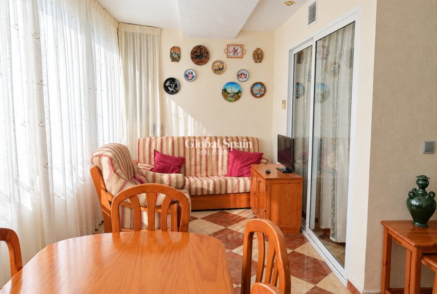 Wiederverkauf - WOHNUNG -
BENIDORM - Rincón de Loix