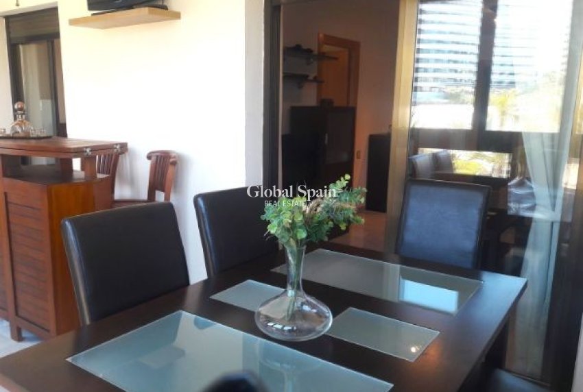 Wiederverkauf - Wohnung -
BENIDORM - Zona de Poniente