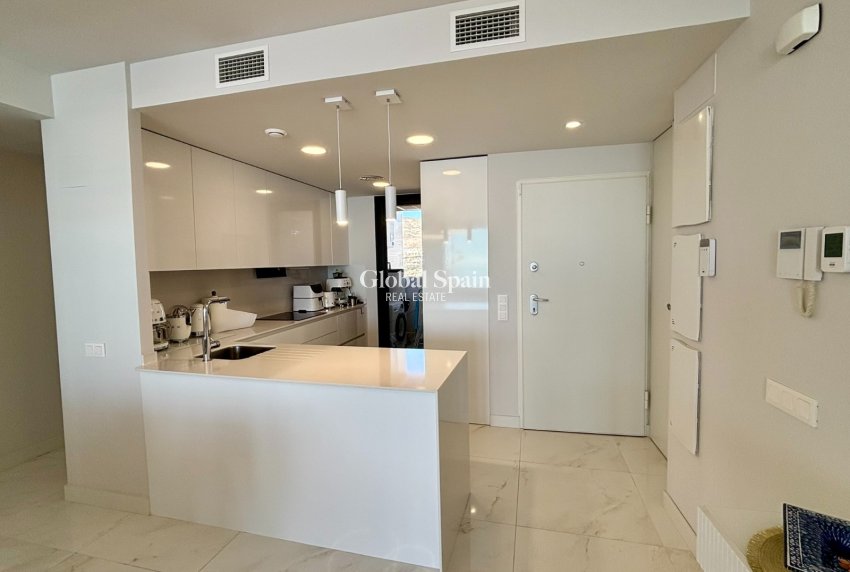 Wiederverkauf - WOHNUNG -
BENIDORM - Zona de Poniente