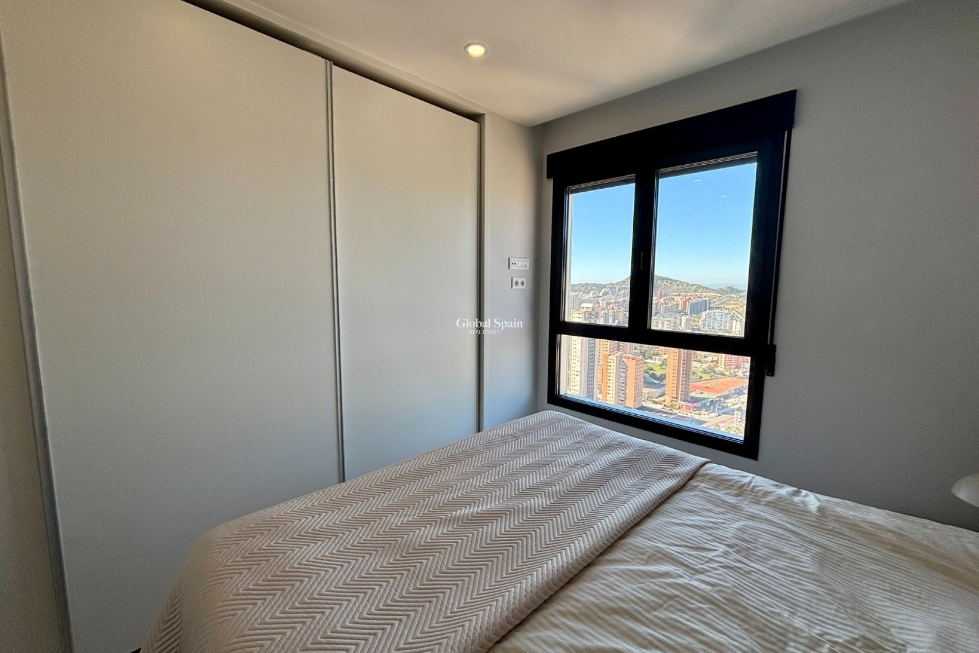 Wiederverkauf - WOHNUNG -
BENIDORM - Zona de Poniente