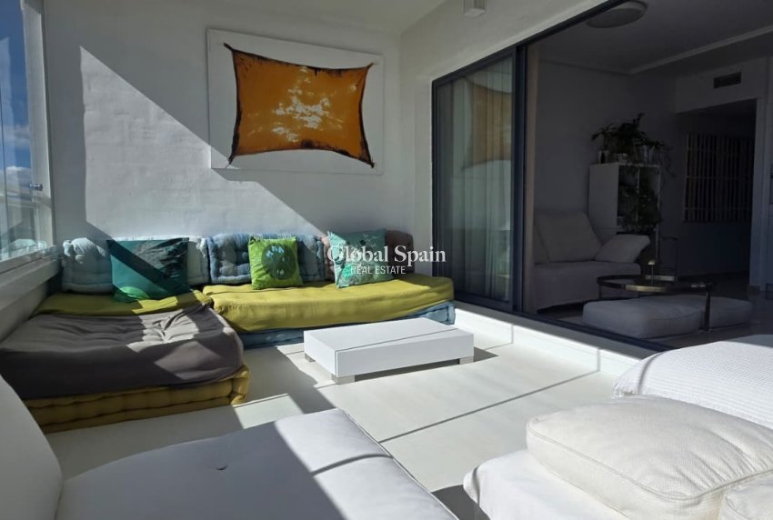 Wiederverkauf - WOHNUNG -
BENIDORM - Zona de Poniente