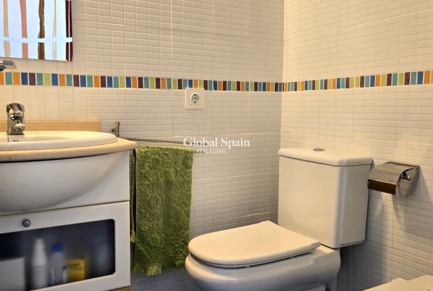 Wiederverkauf - WOHNUNG -
BENIDORM - Zona de Poniente