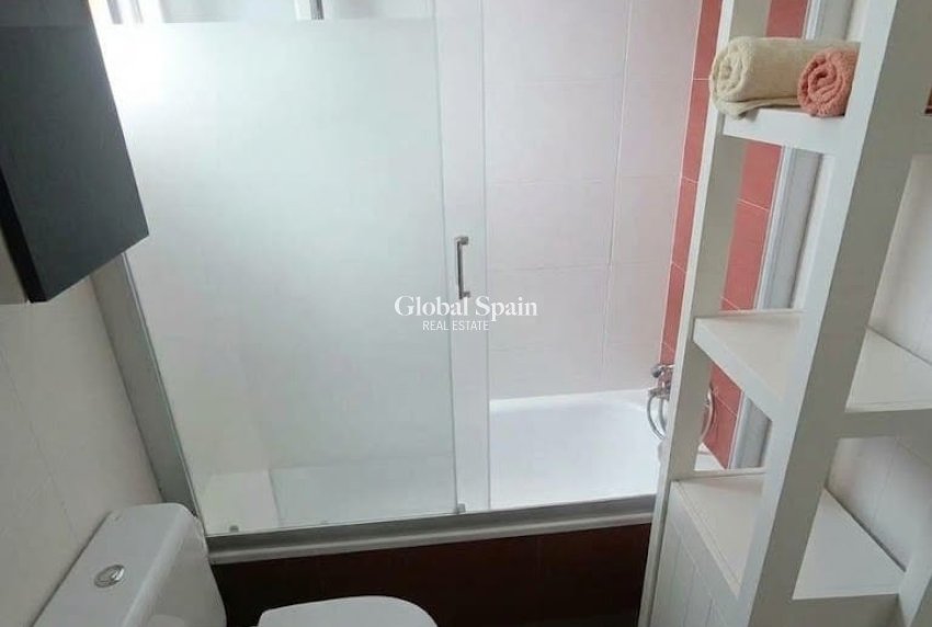 Wiederverkauf - WOHNUNG -
BENIDORM - Zona de Poniente