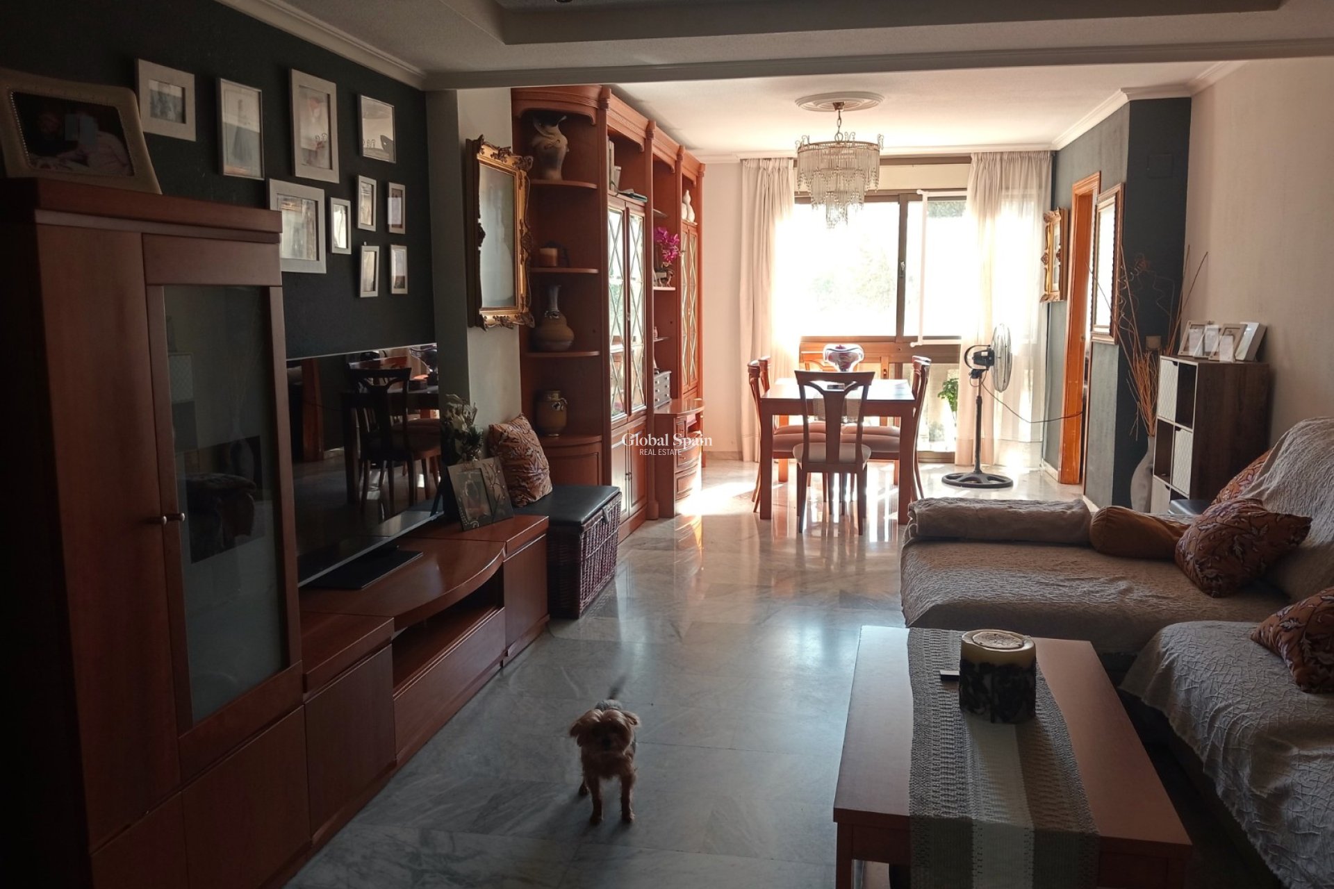 Wiederverkauf - Wohnung -
Benidorm - Zona de Poniente