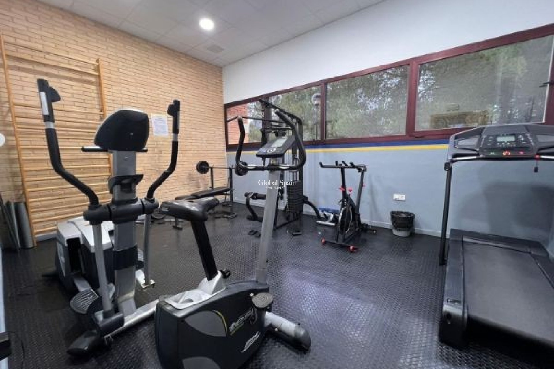 Wiederverkauf - Wohnung -
Benidorm - Zona de Poniente