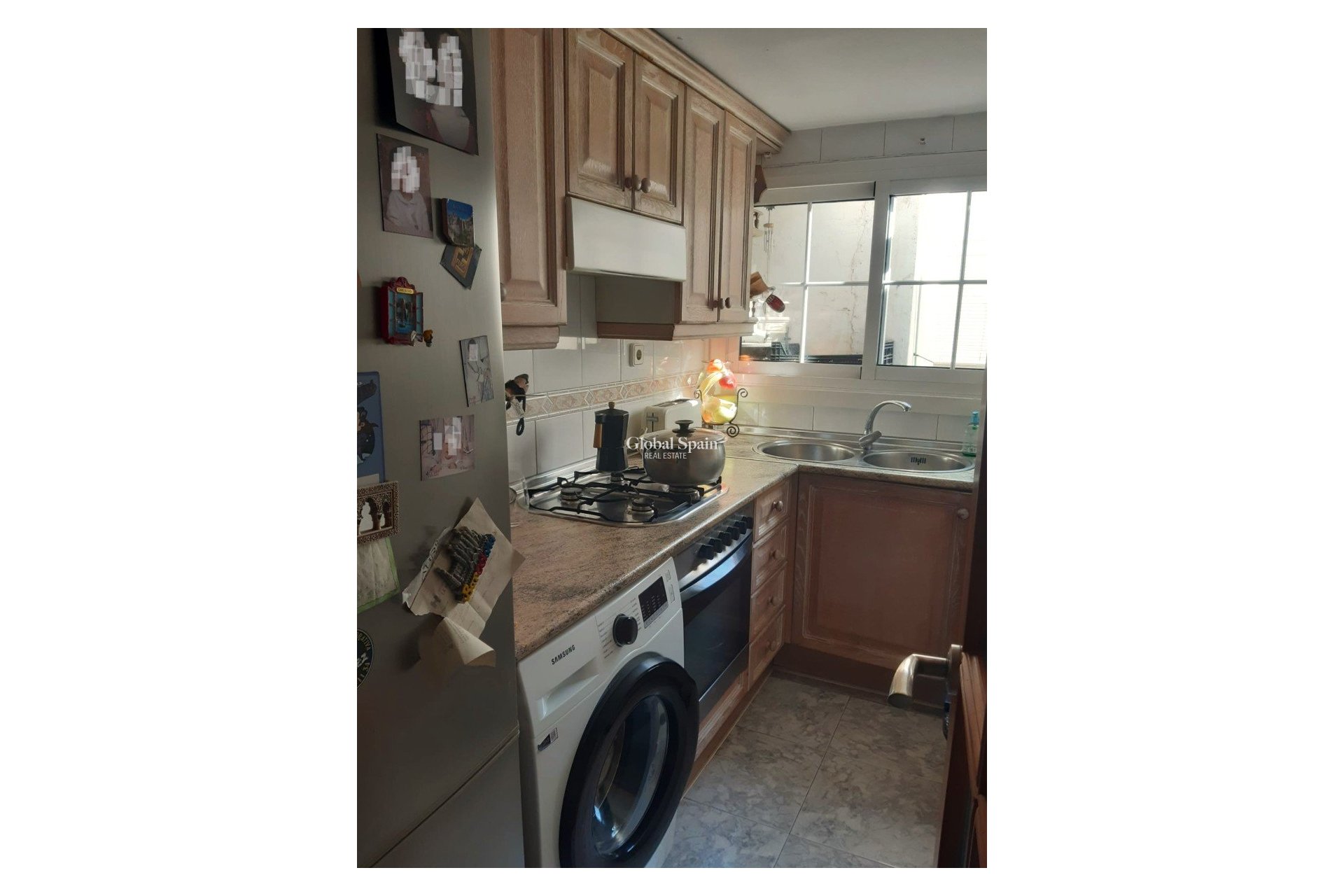 Wiederverkauf - Wohnung -
Benidorm - Zona de Poniente