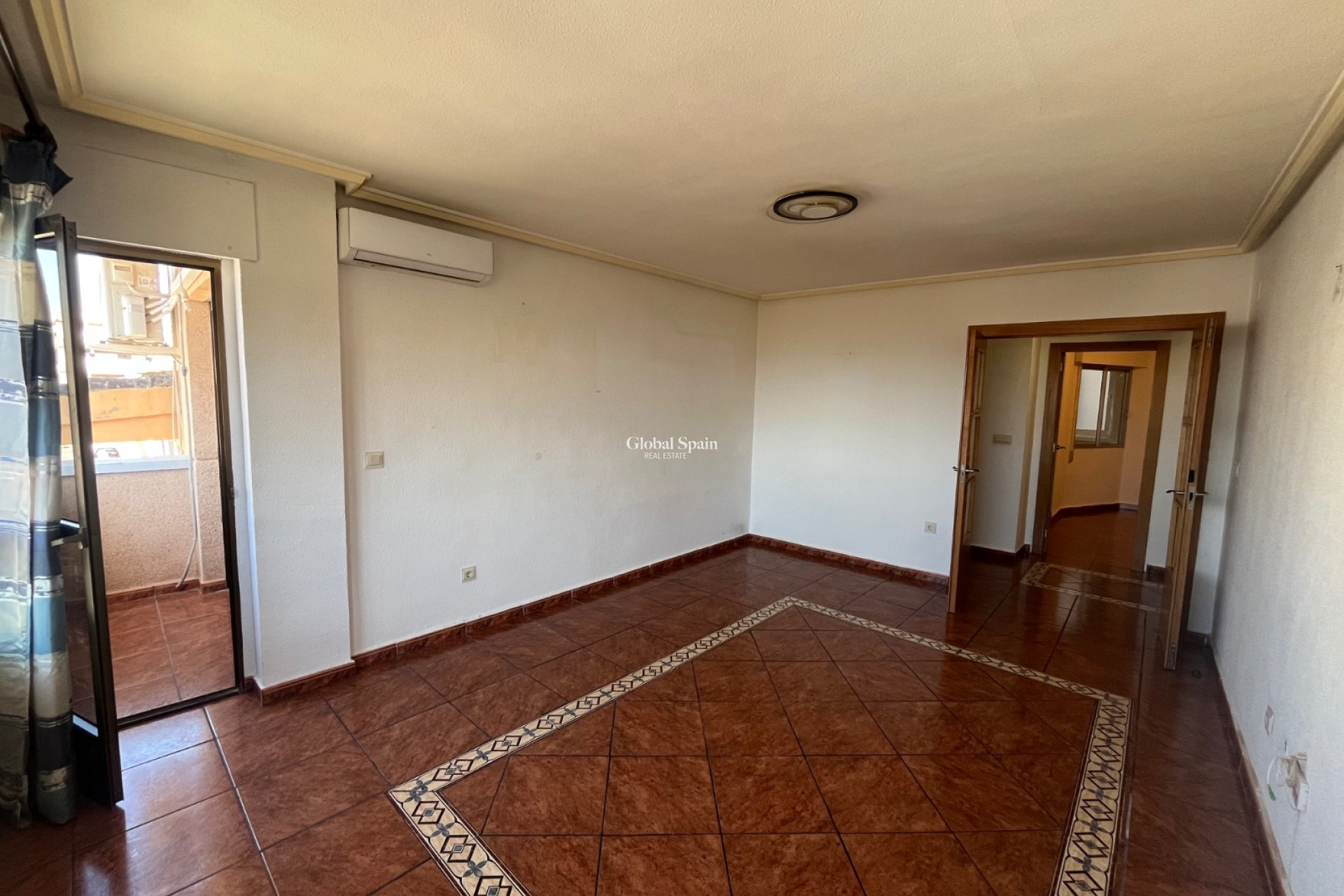 Wiederverkauf - WOHNUNG -
BENIJÓFAR - Costa Blanca South