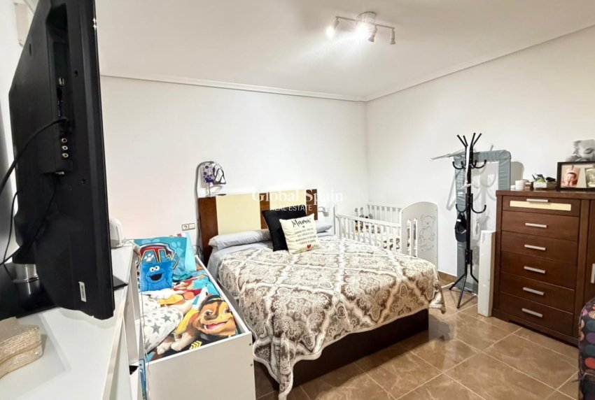 Wiederverkauf - WOHNUNG -
BENIJÓFAR - Pueblo 4