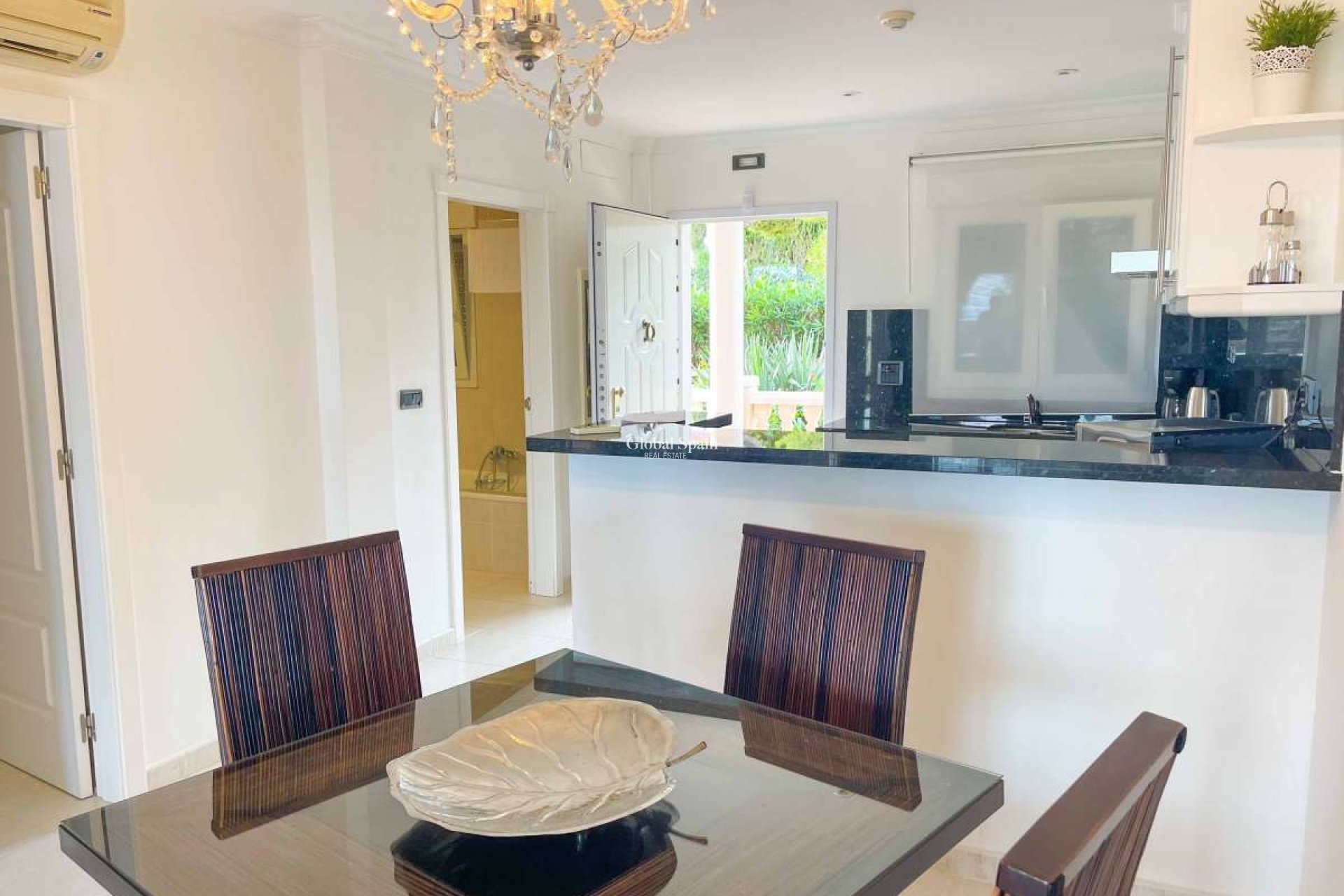 Wiederverkauf - WOHNUNG -
BENISSA - Costa Blanca