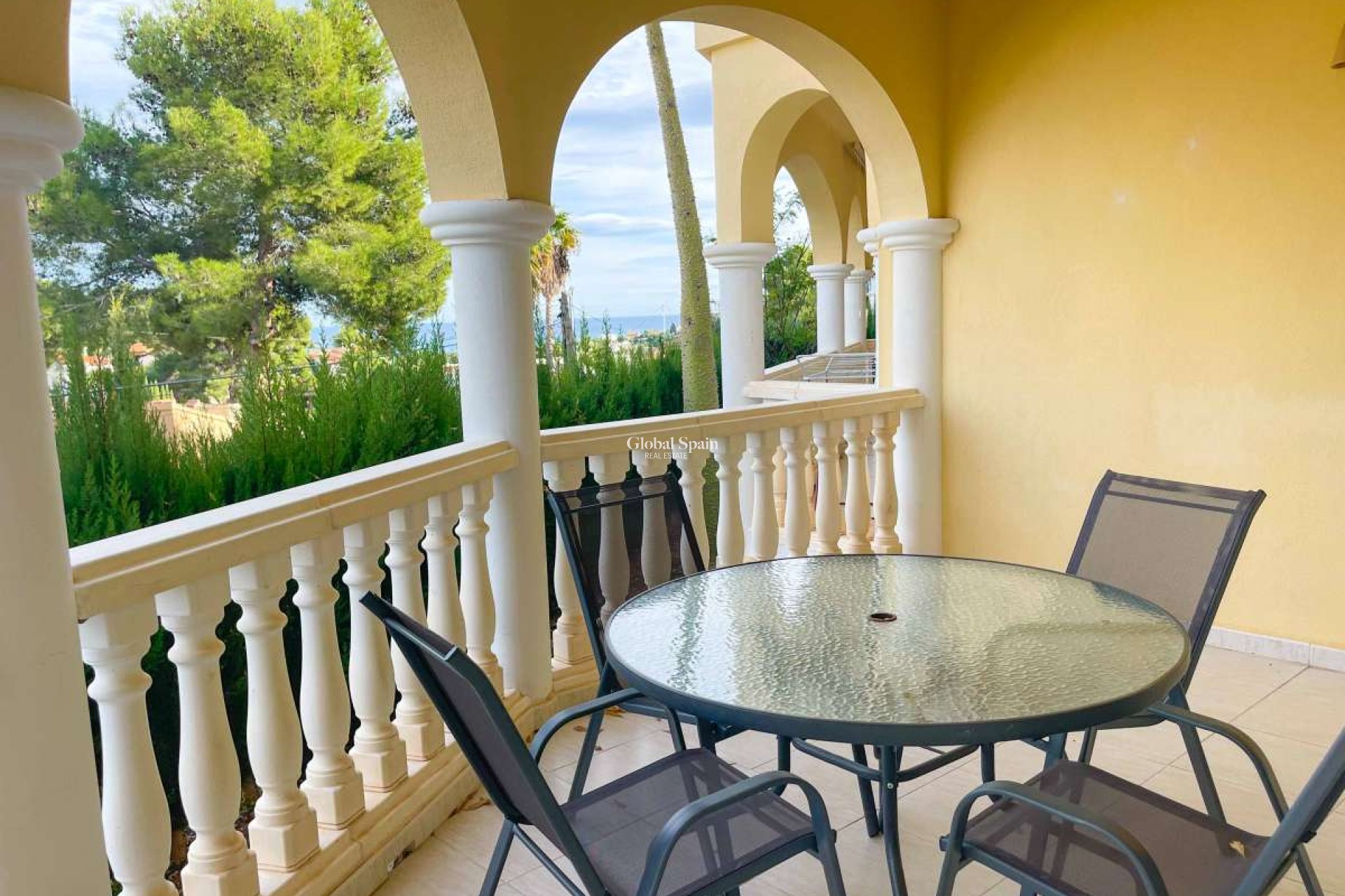 Wiederverkauf - WOHNUNG -
BENISSA - Costa Blanca