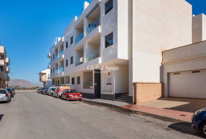 Wiederverkauf - WOHNUNG -
BIGASTRO - Costa Blanca South