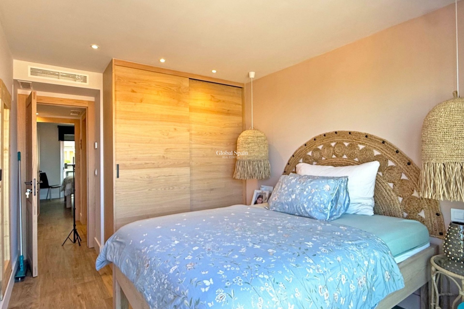 Wiederverkauf - WOHNUNG -
CABO DE PALOS - Costa Calida