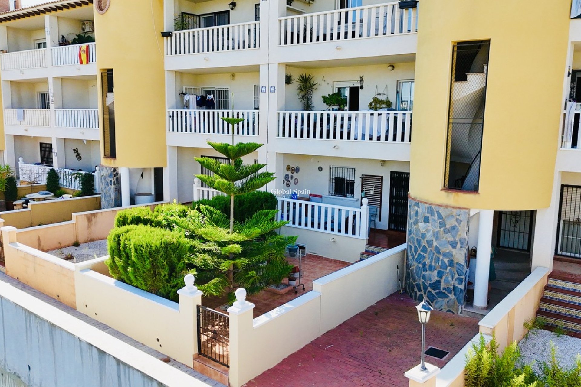 Wiederverkauf - WOHNUNG -
CABO ROIG - Costa Blanca