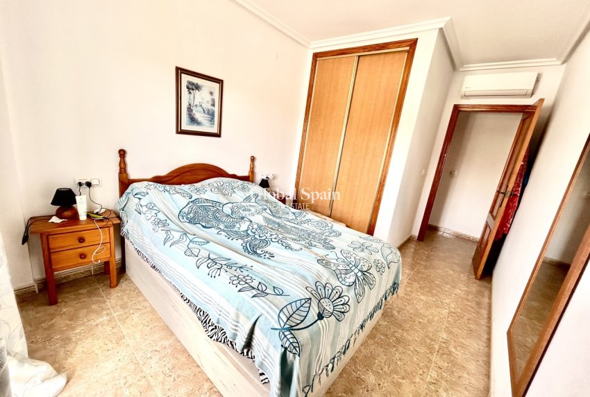 Wiederverkauf - WOHNUNG -
CABO ROIG - Costa Blanca