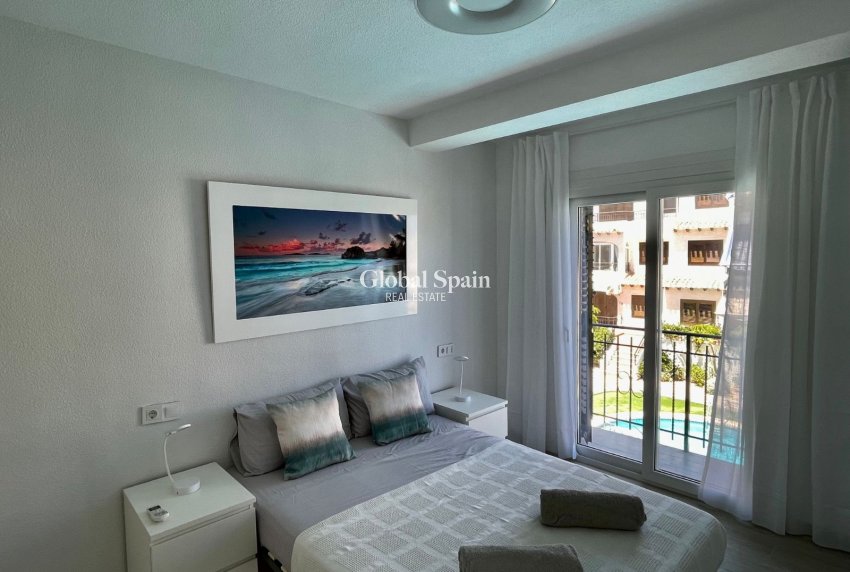 Wiederverkauf - WOHNUNG -
CABO ROIG - Costa Blanca