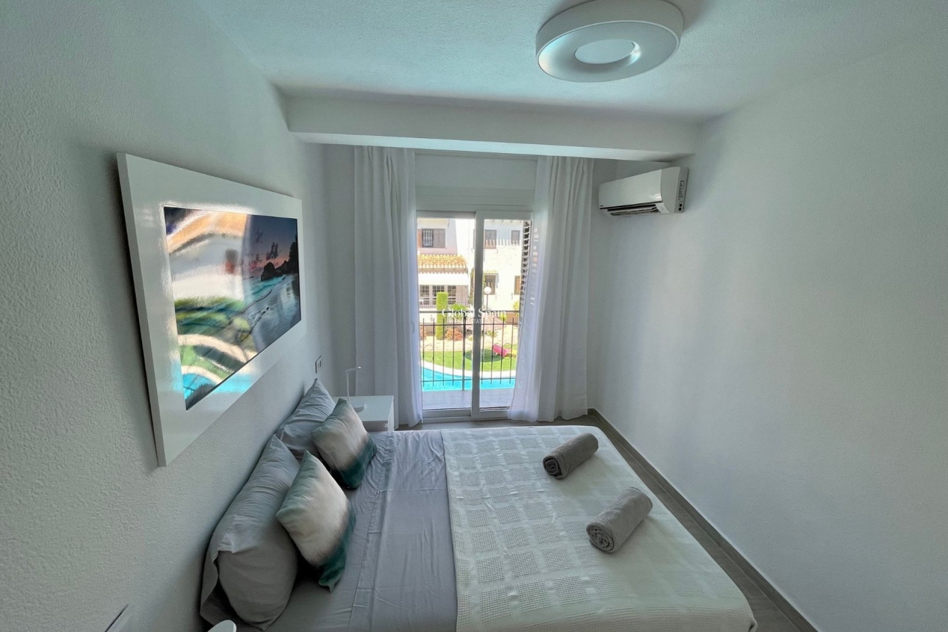 Wiederverkauf - WOHNUNG -
CABO ROIG - Costa Blanca