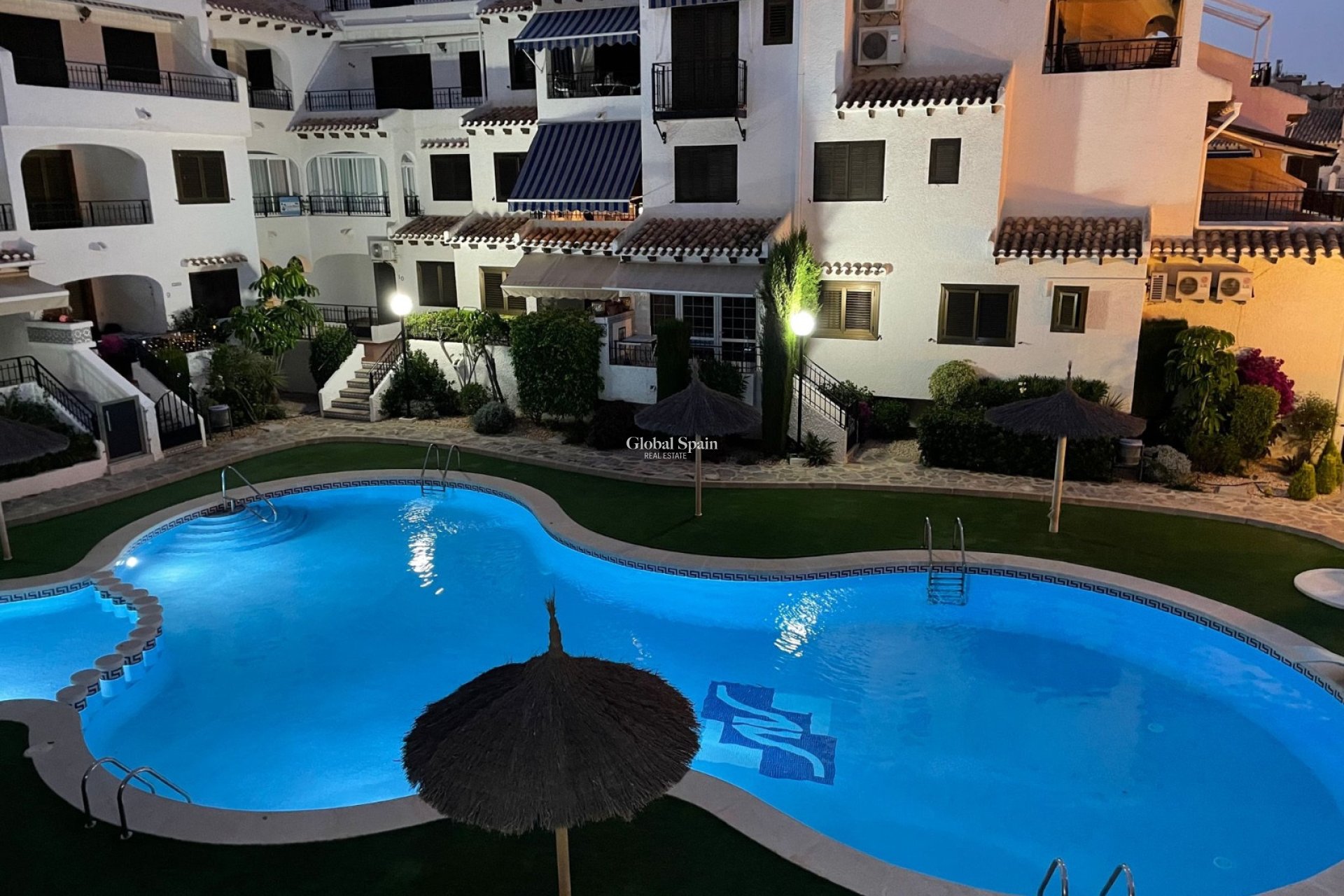Wiederverkauf - WOHNUNG -
CABO ROIG - Costa Blanca