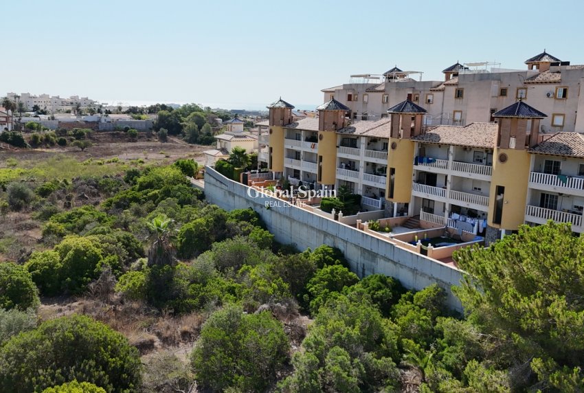 Wiederverkauf - WOHNUNG -
CABO ROIG - Costa Blanca