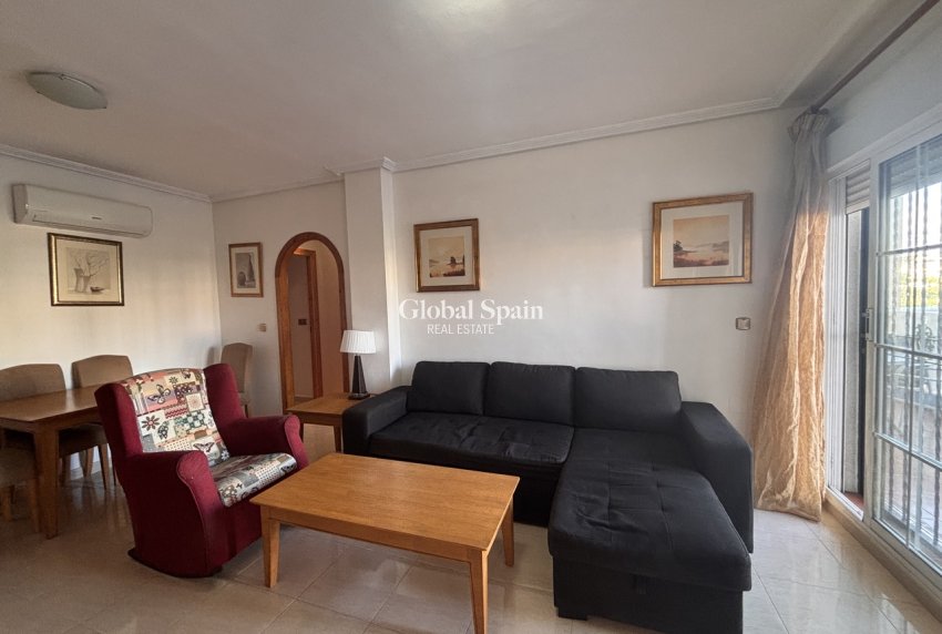 Wiederverkauf - WOHNUNG -
CABO ROIG - Costa Blanca