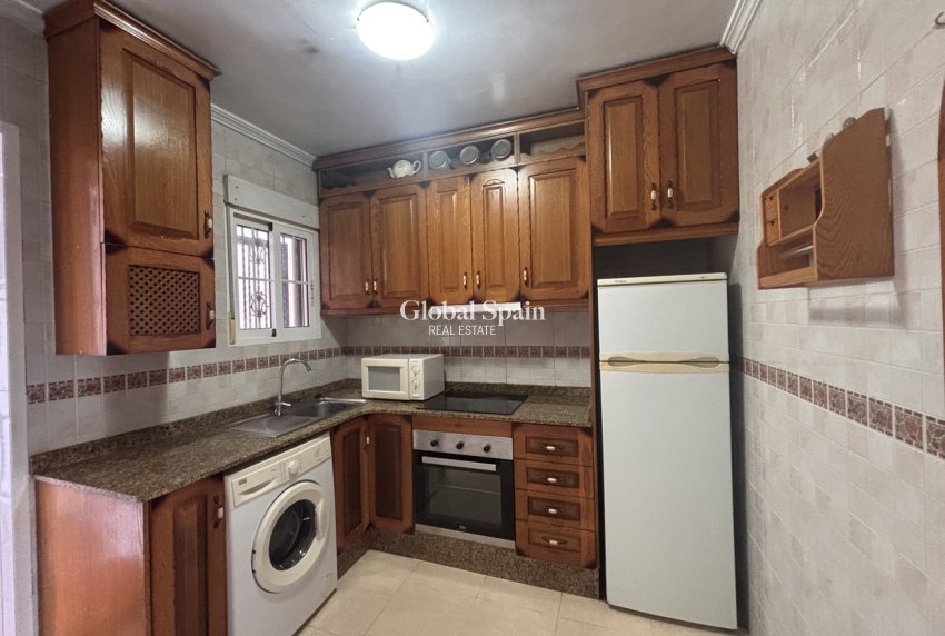 Wiederverkauf - WOHNUNG -
CABO ROIG - Costa Blanca
