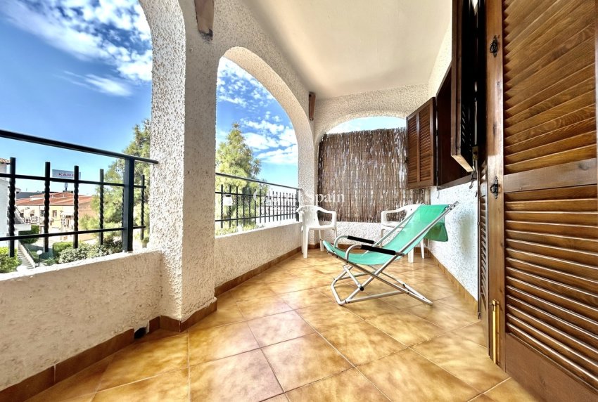 Wiederverkauf - WOHNUNG -
CABO ROIG - Costa Blanca