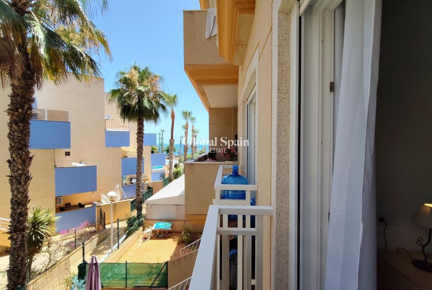 Wiederverkauf - WOHNUNG -
CABO ROIG - Costa Blanca