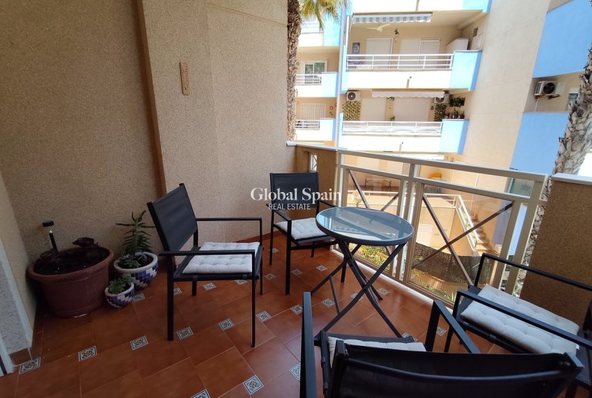 Wiederverkauf - WOHNUNG -
CABO ROIG - Costa Blanca