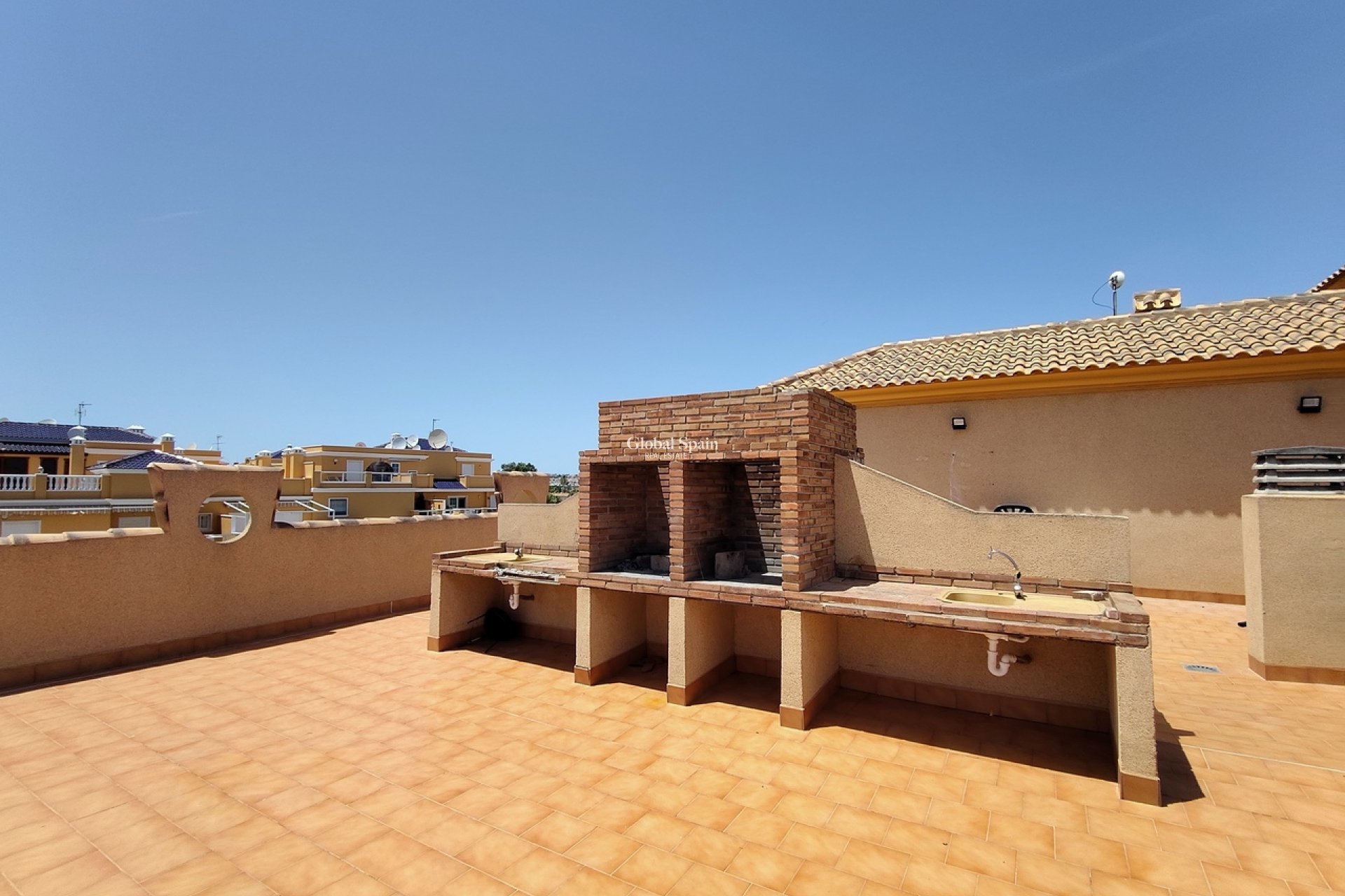Wiederverkauf - WOHNUNG -
CABO ROIG - Costa Blanca