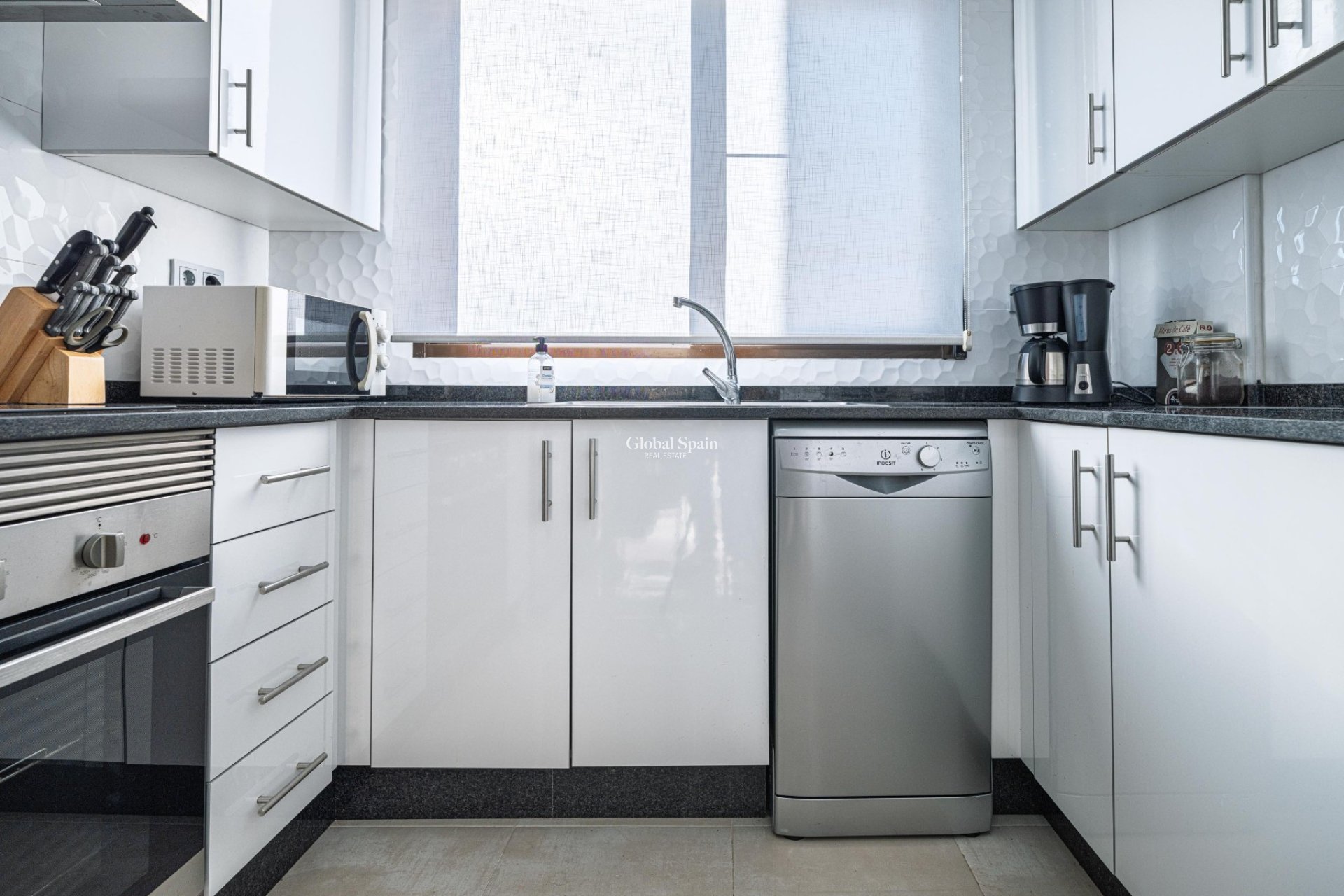 Wiederverkauf - WOHNUNG -
CABO ROIG