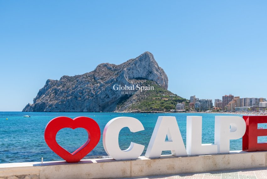 Wiederverkauf - WOHNUNG -
CALPE - Centro