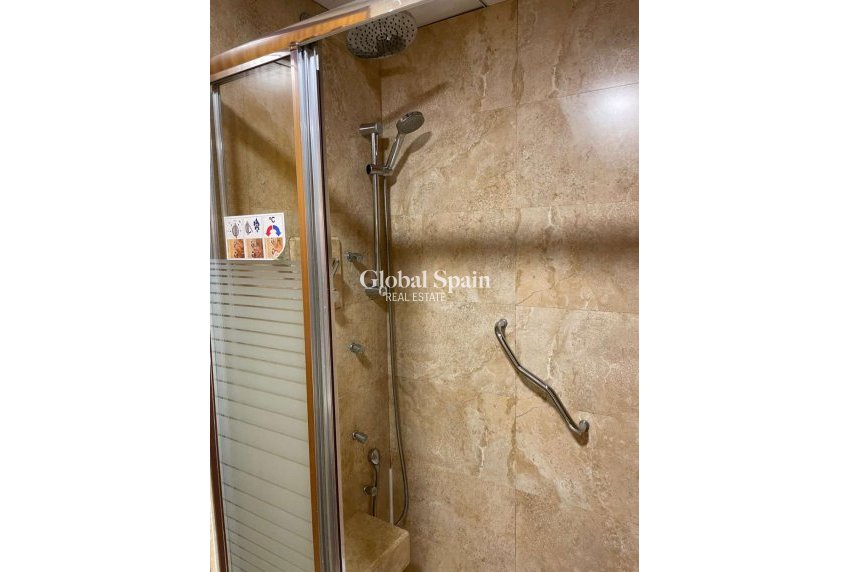 Wiederverkauf - WOHNUNG -
CALPE - Costa Blanca