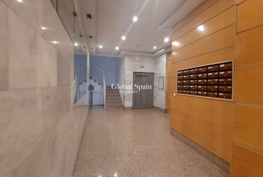 Wiederverkauf - WOHNUNG -
CALPE - Costa Blanca