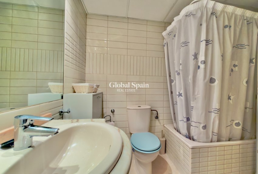 Wiederverkauf - WOHNUNG -
CALPE - Zona Levante - Playa Fossa