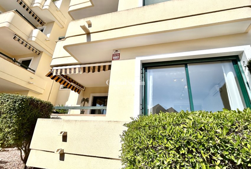 Wiederverkauf - WOHNUNG -
CAMPOAMOR - Costa Blanca