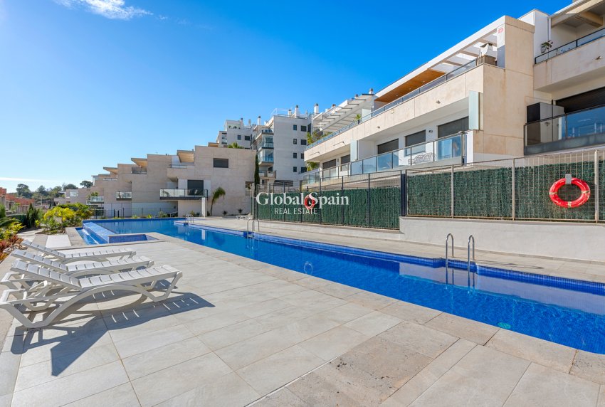 Wiederverkauf - WOHNUNG -
CAMPOAMOR - Costa Blanca