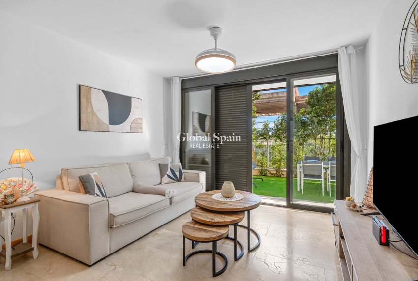 Wiederverkauf - WOHNUNG -
CAMPOAMOR - Costa Blanca