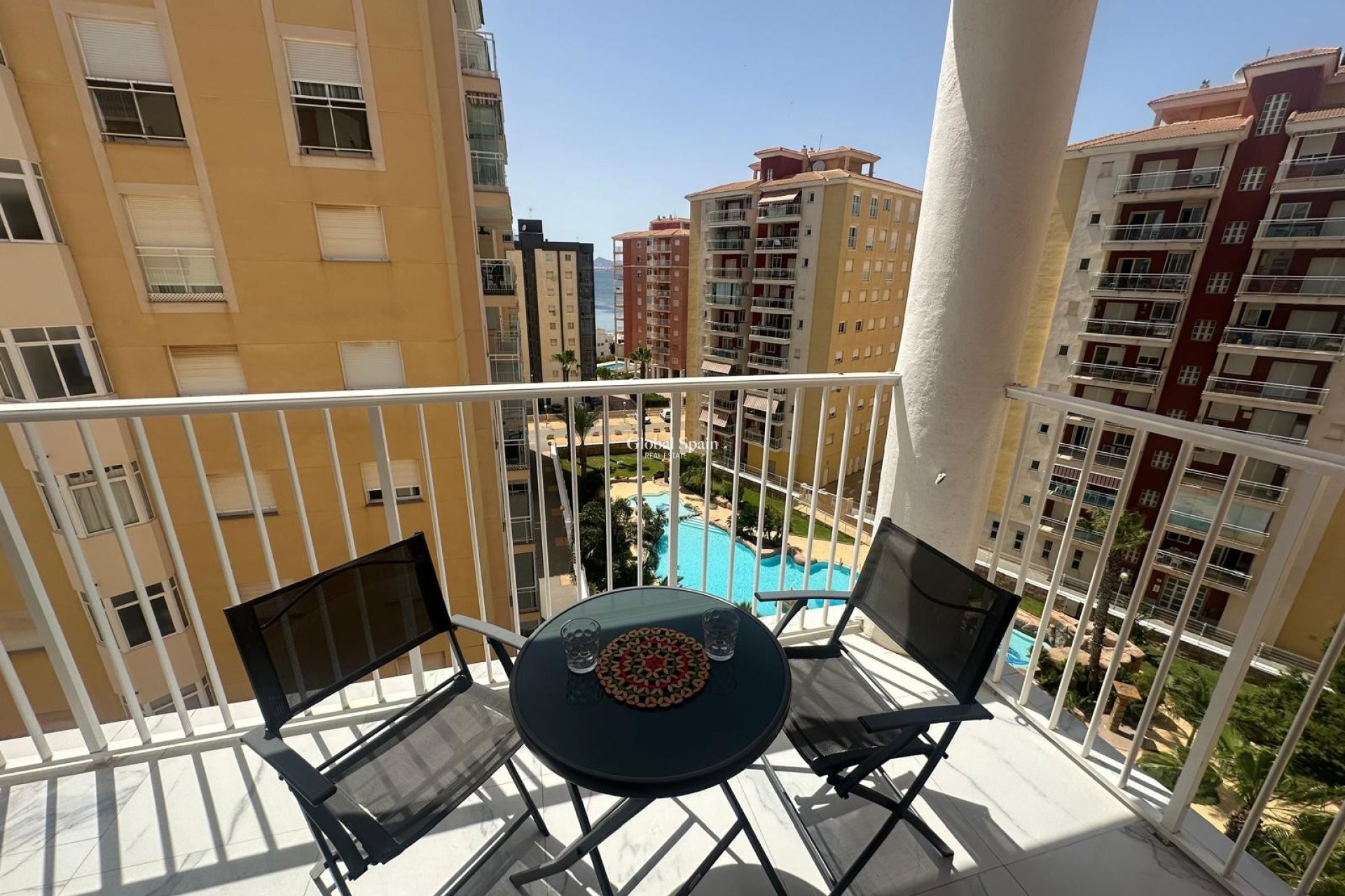 Wiederverkauf - WOHNUNG -
CARTAGENA - LA MANGA DEL MAR MENOR