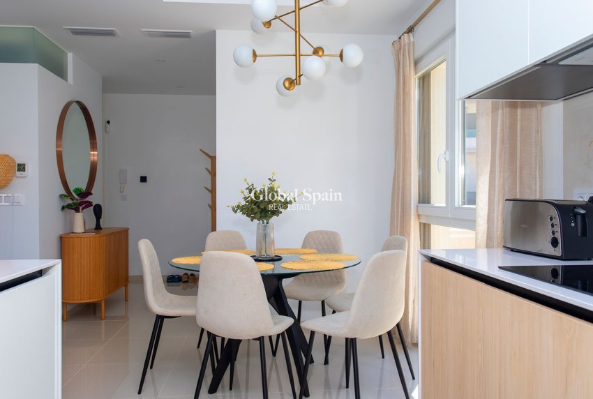 Wiederverkauf - WOHNUNG -
CIUDAD QUESADA